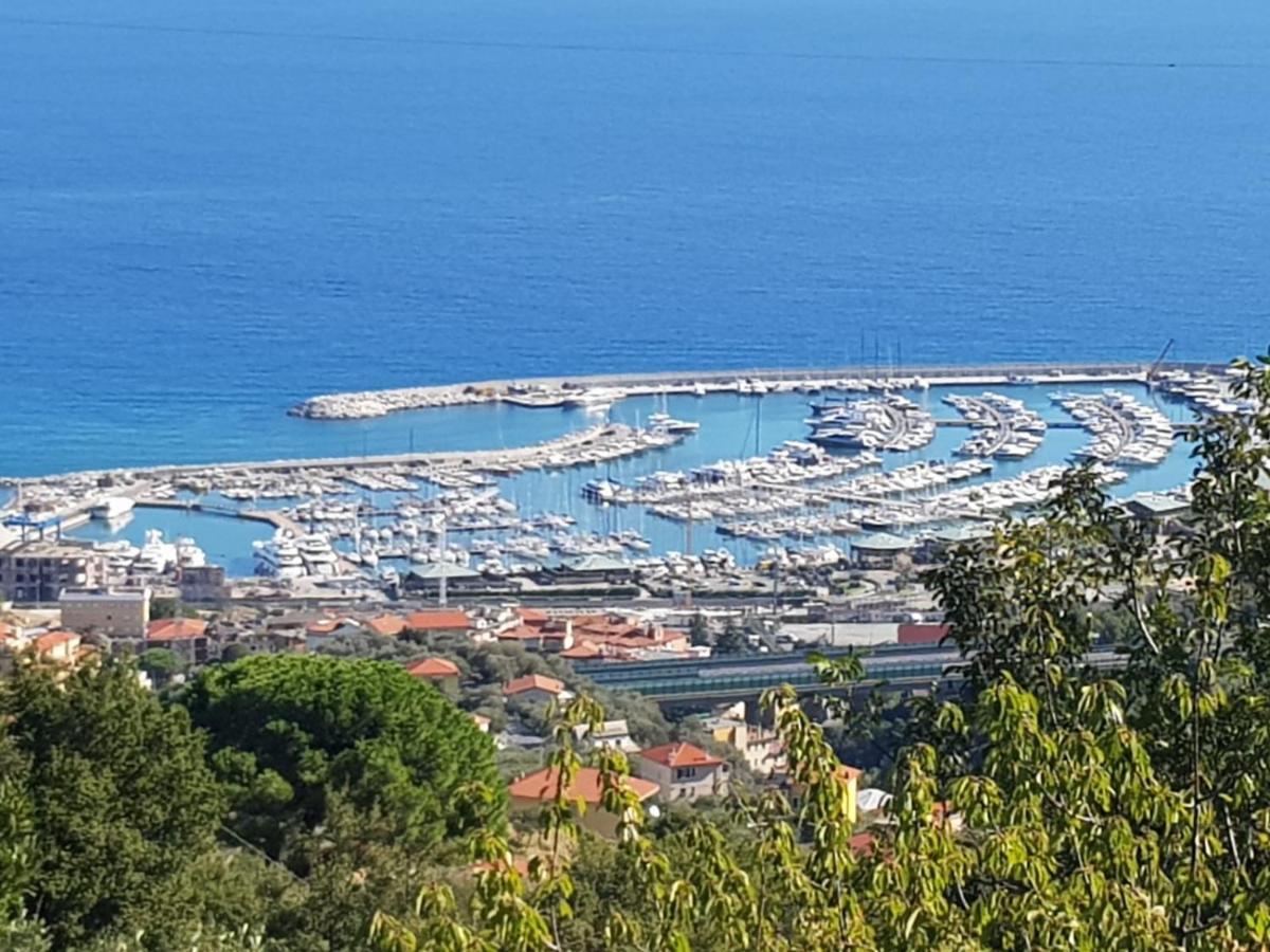 Tra Gli Ulivi Da Giacinta * Varazze